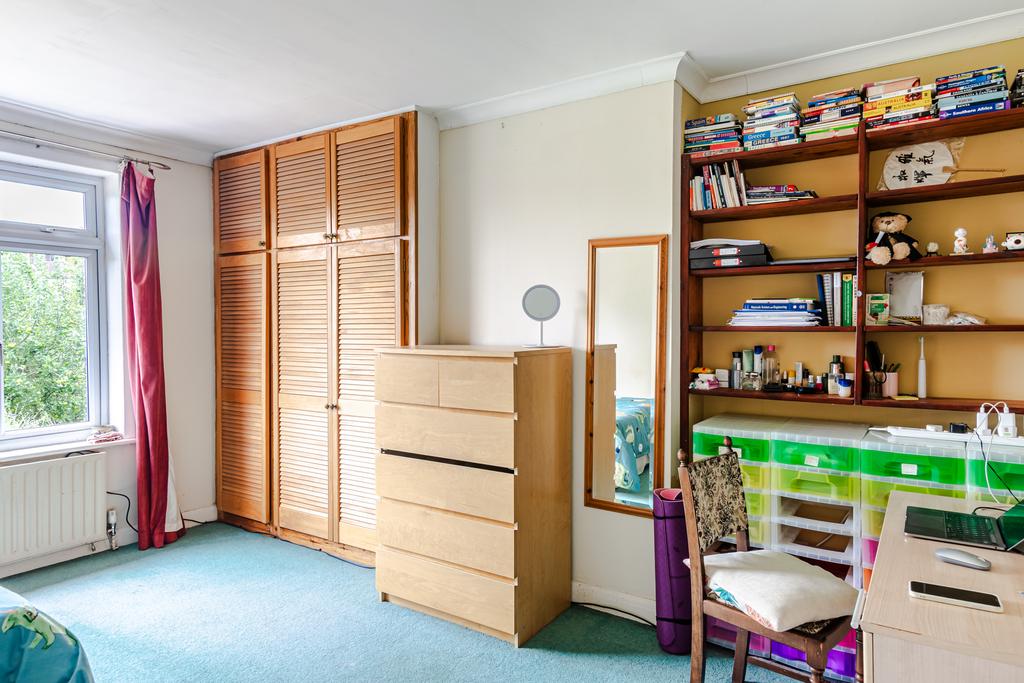 Bedroom2a