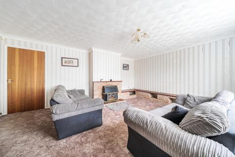 3 bedroom end of terrace house for sale, Burghclere Road, Hampshire PO9