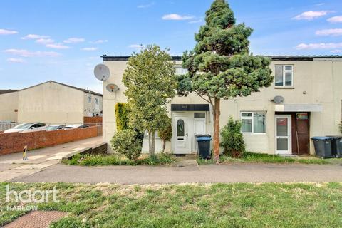 3 bedroom end of terrace house for sale, Milwards, Harlow