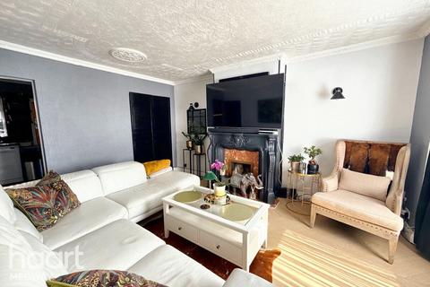 3 bedroom terraced house for sale, Mount Road, Chatham