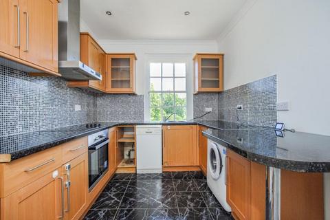 undefined, Park Lawn, Farnham Royal SL2