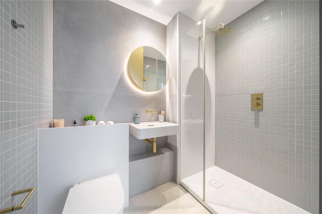 Ensuite