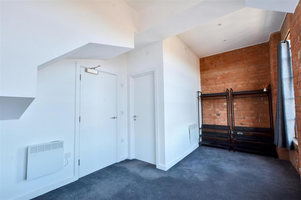 Bedroom 2.jpeg