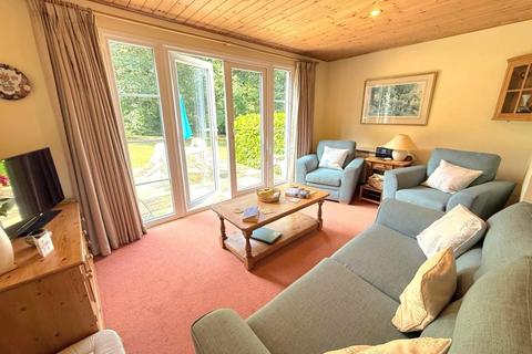 undefined, The Roundel, Northampton NN6