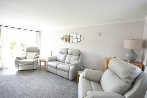 25 Talbot Road, Hatfield, AL10 0RA