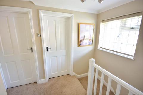 25 Talbot Road, Hatfield, AL10 0RA