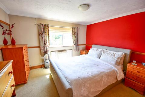 25 Talbot Road, Hatfield, AL10 0RA