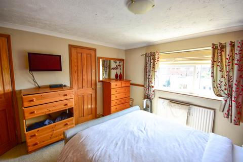 25 Talbot Road, Hatfield, AL10 0RA