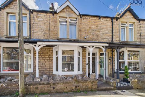 Vale Road, Lancaster | Traditional Victorian terrace offers over two floors of generous accommodation!