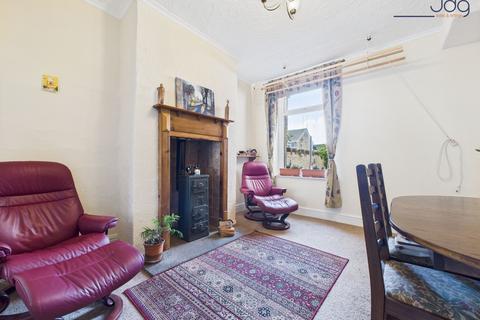3 bedroom terraced house for sale, Vale Road, Lancaster | Traditional Victorian terrace offers over two floors of generous accommodation!
