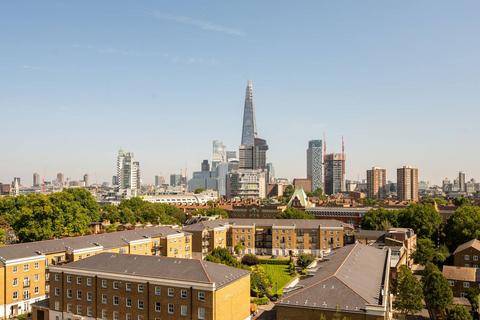 2 bedroom flat for sale, Deverell Street, Borough, London, SE1