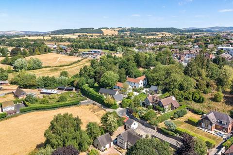 undefined, Linney, Ludlow SY8