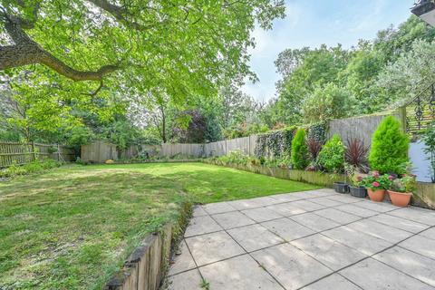 3 bedroom flat for sale, Christchurch Avenue, Mapesbury Estate, London, NW6