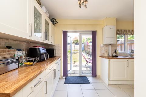 3 bedroom terraced house for sale, Dunster Avenue, Morden SM4