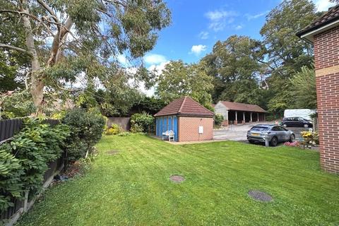 1 bedroom flat to rent, 47 Cobden Avenue, SO18