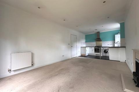1 bedroom flat to rent, 47 Cobden Avenue, SO18