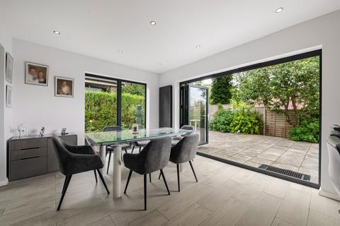 4 bedroom detached house for sale, Haycroft Close, Coulsdon