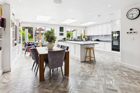 11 Rhodrons Avenue, Chessington, KT9 1BB