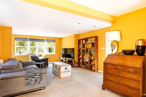 4 bedroom detached house for sale, Church End, Sherington, Buckinghamshire, MK16