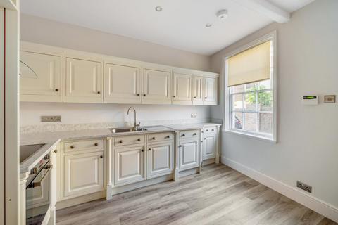 3 bedroom townhouse to rent, Aldwark, York