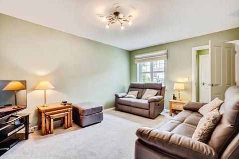 3 bedroom detached house for sale, Rosefield Avenue, Barnsley S75
