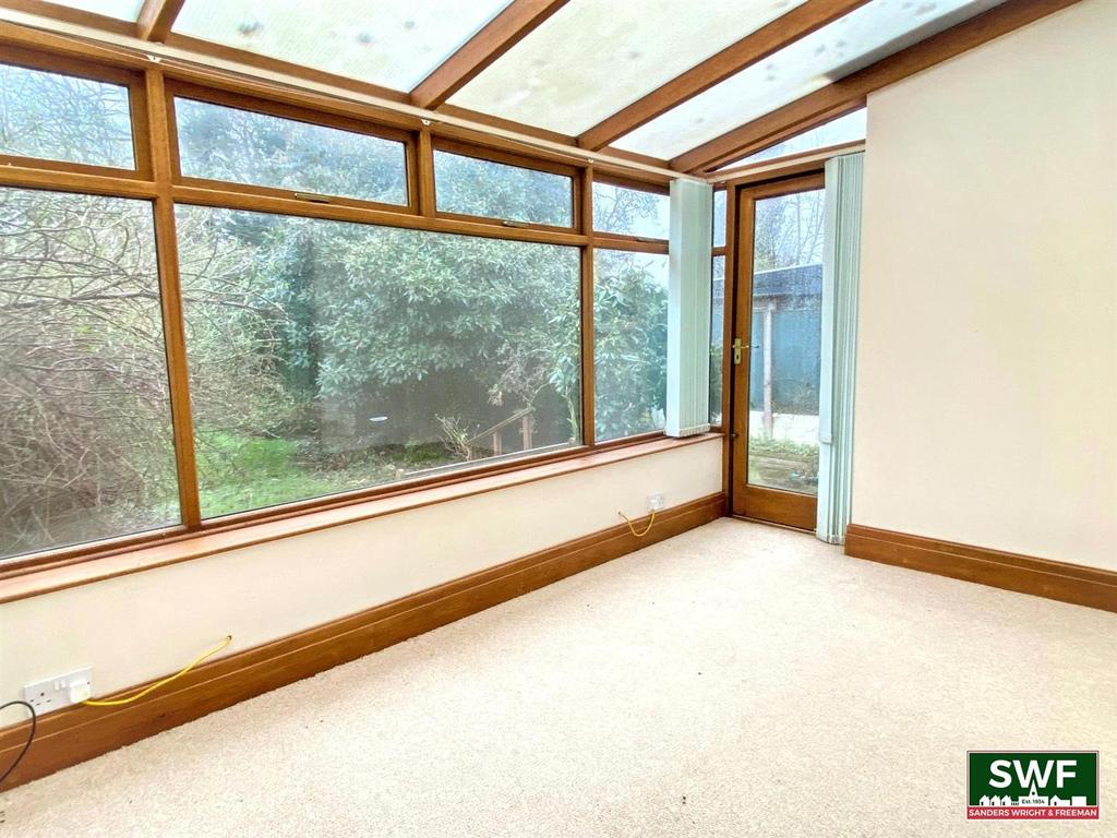 Sun room.jpg