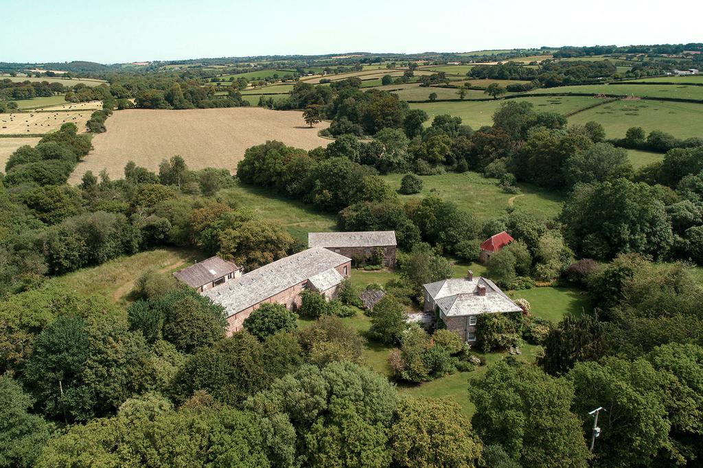 Jays Farm drone.jpg