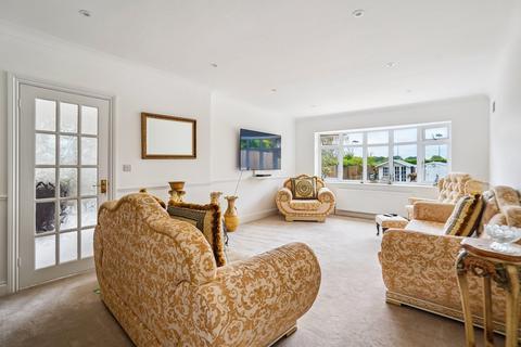 4 bedroom detached house for sale, Mayflower Way, Farnham Common SL2