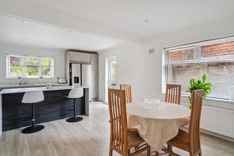 4 bedroom detached house for sale, Mayflower Way, Farnham Common SL2