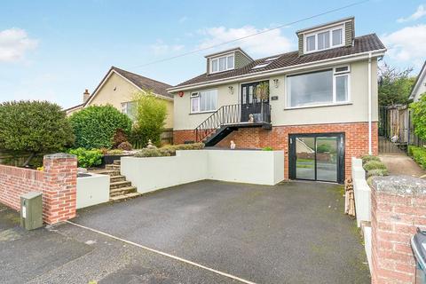 3 bedroom bungalow for sale, Castlewood Avenue, Devon TQ12