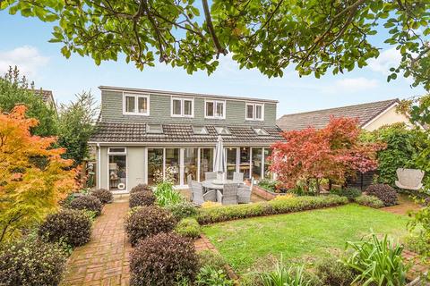 3 bedroom bungalow for sale, Castlewood Avenue, Devon TQ12