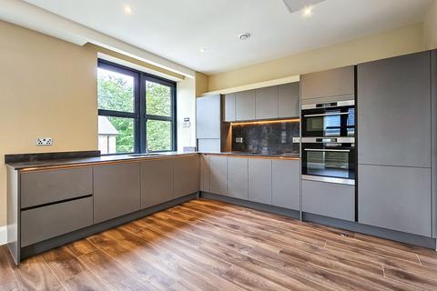 undefined, 11 Windsor Court, Clarence Drive, HG1
