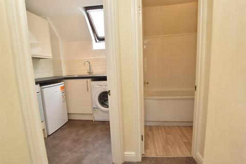 2 bedroom flat for sale, Alpha Street, Exeter EX1