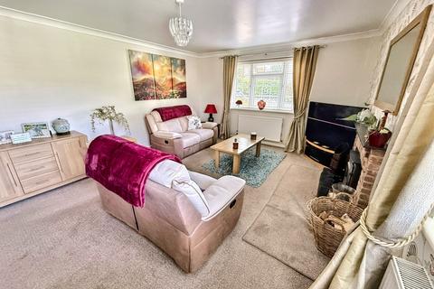 3 bedroom detached house for sale, Ferndown