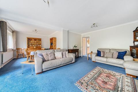 undefined, Bradwell Close, Charlton, Andover, SP10 4EL