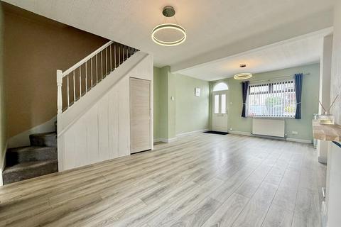 2 bedroom semi-detached house for sale, Banastre Road, Southport PR8