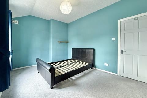 2 bedroom semi-detached house for sale, Banastre Road, Southport PR8