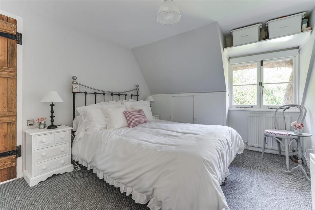 Bed 1 a.jpg