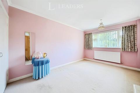 2 bedroom bungalow for sale, Faraday Ride, Tonbridge, Kent