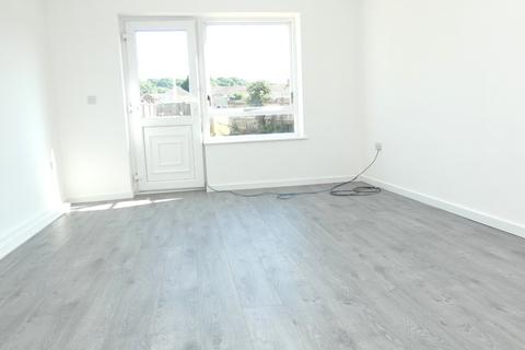 2 bedroom terraced house to rent, Field Avenue, Canterbury, Kent, CT1