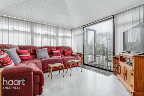 3 bedroom detached bungalow for sale, Plough Road, Minster