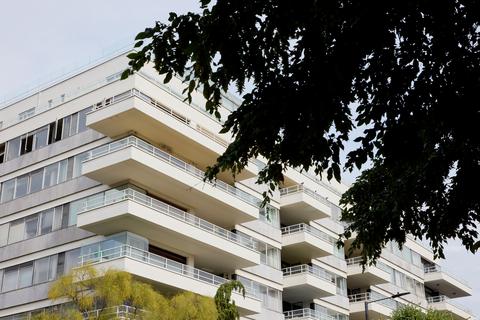 2 bedroom flat for sale, Imperial Court, Prince Albert Road, London NW8