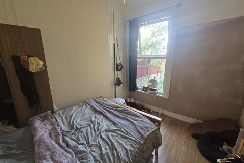 1 bedroom flat to rent, Millais Road, London E11