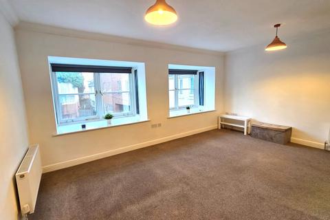 1 bedroom apartment for sale, High Street, Dawlish EX7