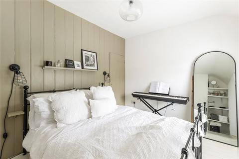33 Anyards Road, Cobham, KT11 2LW