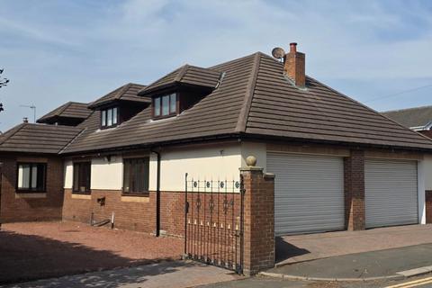 6 bedroom detached bungalow for sale, Astley Road, Seaton Delaval, Whitley Bay