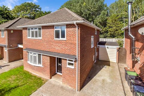3 bedroom detached house for sale, Swallow Close, Havant PO9