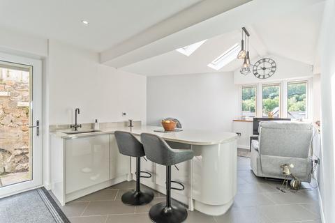 2 bedroom detached house for sale, Chapel Road, Pontnewynydd, NP4
