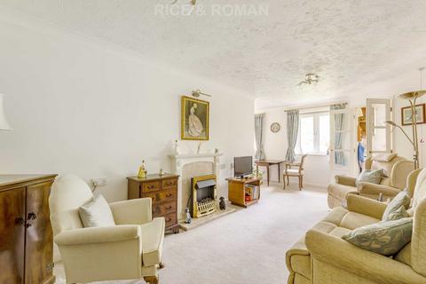 2 bedroom retirement property for sale, Manor Road North, Esher KT10