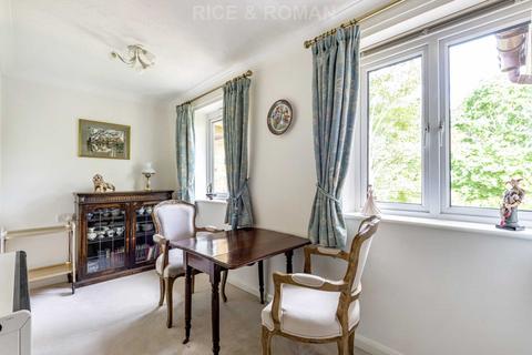 2 bedroom retirement property for sale, Manor Road North, Esher KT10